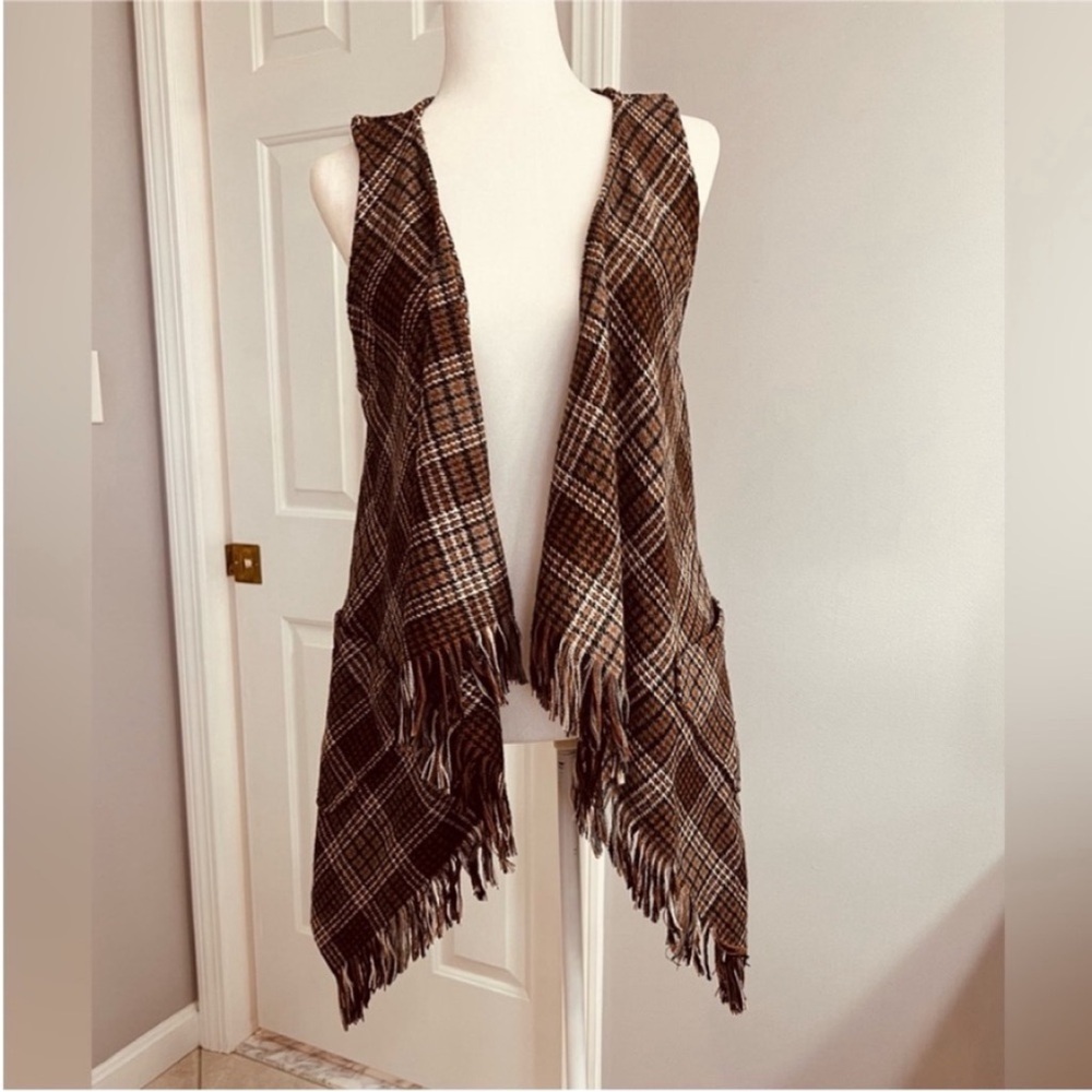 Democracy Brown Plaid Fringe
Vest Size XS